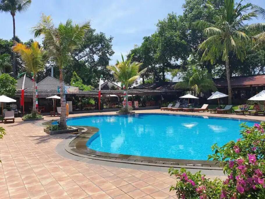C&c Jayakarta Legian Kuta Bali